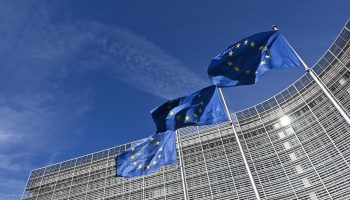 , Retour sur l’éditorial : Primauté du droit européen: Bruxelles saisit la justice de l’UE contre la Pologne