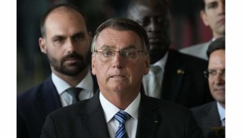 , Sur le web : Bolsonaro demande un visa de six mois supplémentaires pour rester aux Etats-Unis (avocat)